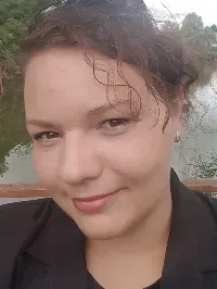 Papucsek Lelkes Viktória