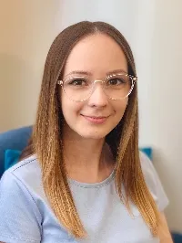 Haraszti Flóra