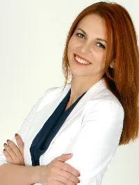 Szmolár Mária