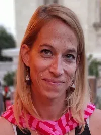 Menczel Zsuzsa