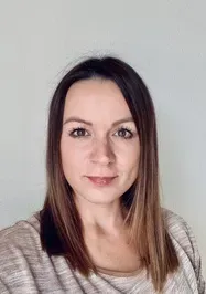 Tolnai Nóra