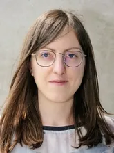 Holló Mária