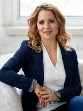 Sinkó Dóra