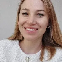 Uzsák Zsuzsanna