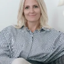 Tóth Mónika