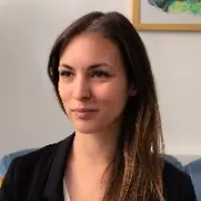 Csikós Nóra